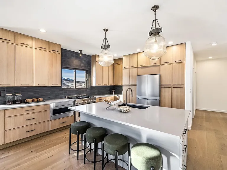21 Stormwatch Cir — Photo 11