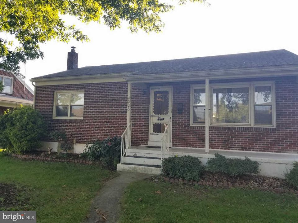 2nd image of 4006 7th Ave