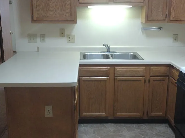 1770 W State St — Photo 2