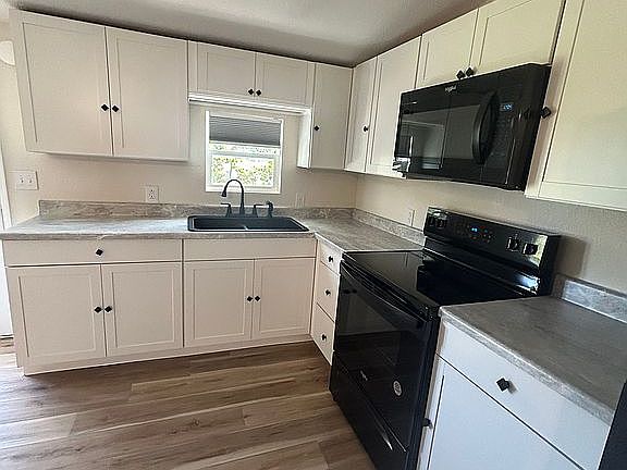 4th image of 3600 SE Mariposa Ave Lot 70