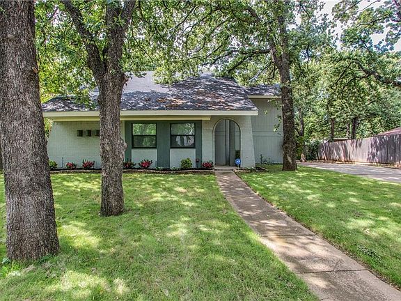 3rd image of 760 Dove Cir