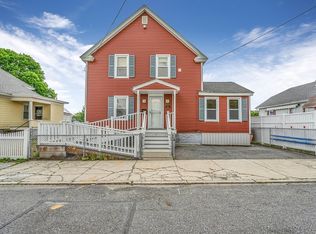 263 4th Ave, Lowell, MA 01854
