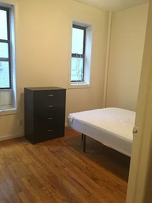 Rented by Giladi Realty | media 9