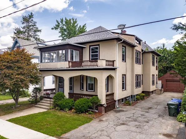 17-19 Trinity Ter, Springfield, MA 01108