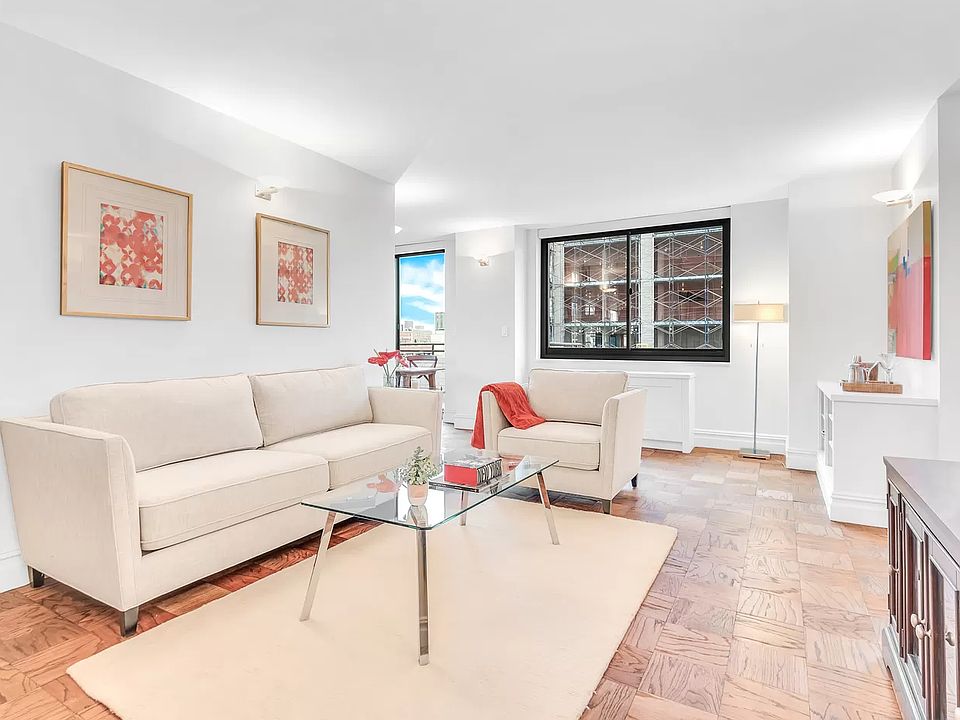 1st image of 275 W 96th St APT 21G