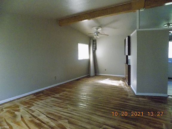 3rd image of 24181 Beverly St