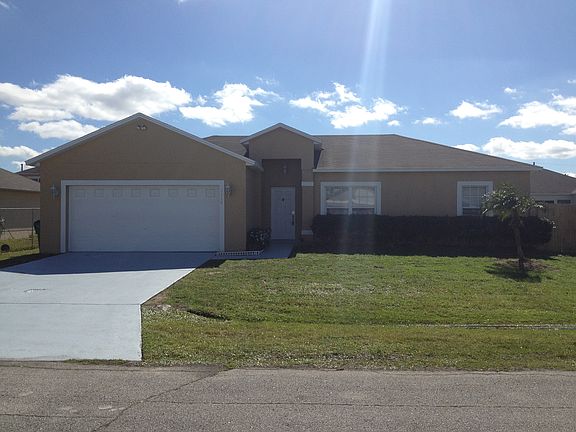 2nd image of 1110 Roan Ct