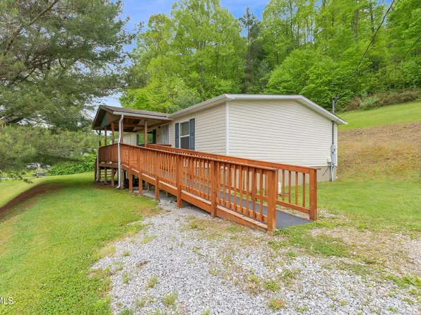 6429 Guest River Rd, Norton, VA 24273