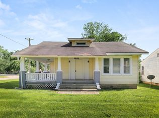 1502 W Hovey St, Springfield, MO 65802
