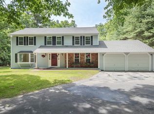 595 Boxford St, North Andover, MA 01845