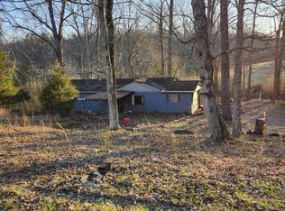 1190 Bell Hollow Rd, Vanleer, TN 37181