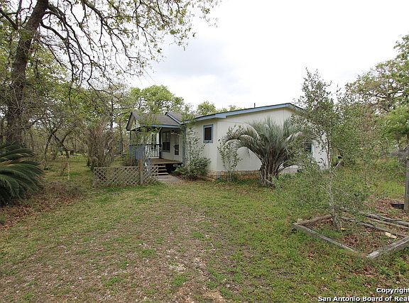 2nd image of 205 Oak Valley Dr