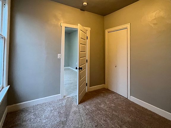 5th image of 820 S L St APT 3