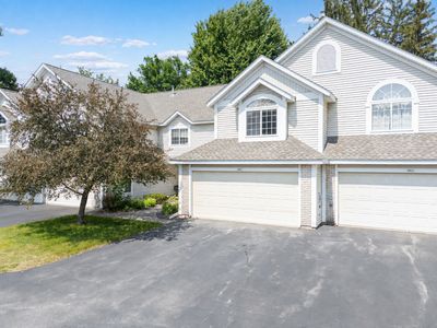 1953 Waterford Pl SW, Rochester, MN, 55902