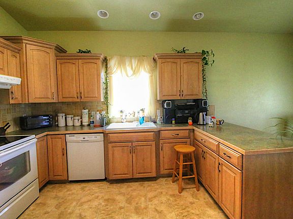 4th image of 118 Smith Lake Dr