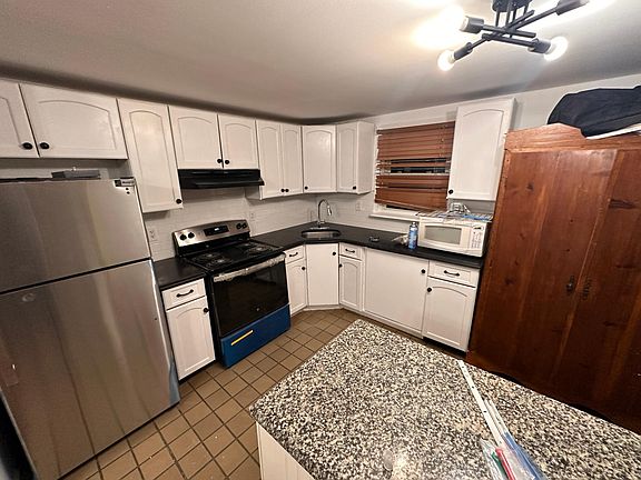 5th image of 50 Anvil Ln Floor 2