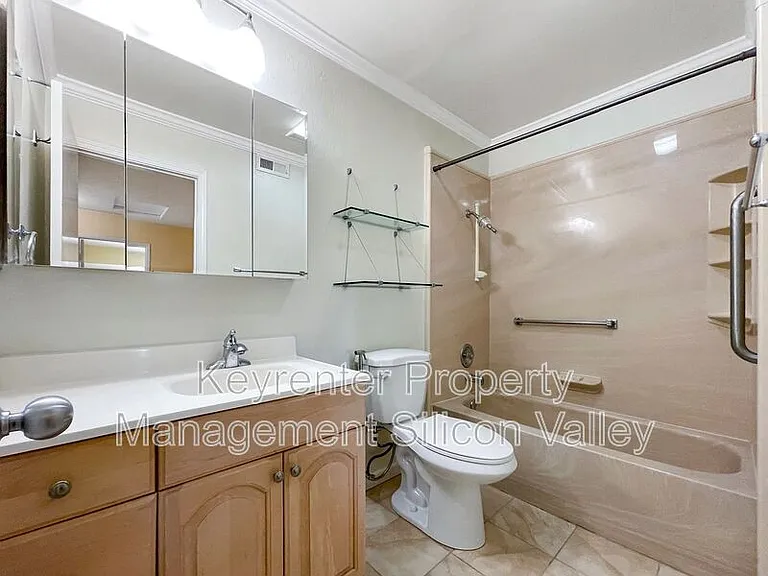 1293 Knollview Dr — Photo 22