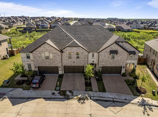 505 Somerset Dr, Lewisville, TX 75056