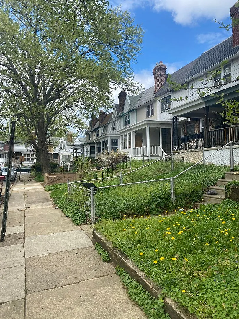 Gorgeously Renovated 2 Bedroom Townhome for Rent | Upper Darby — Photo 3