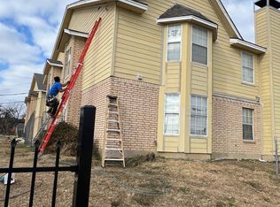320 S Center St #115, Grand Prairie, TX 75051