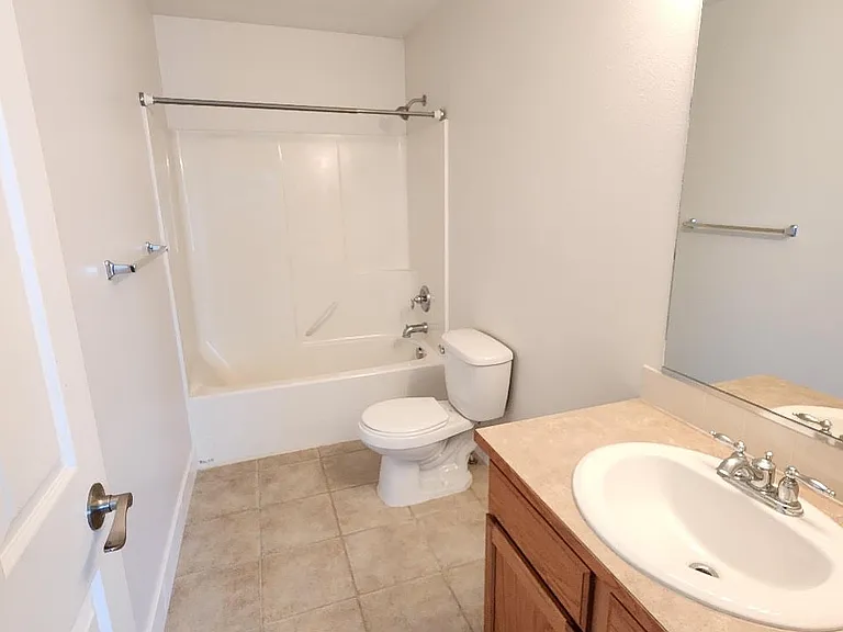 2896 W Elmwood Dr — Photo 12