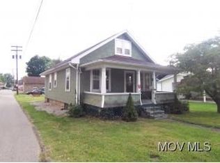 304 32nd St, Vienna, WV 26105