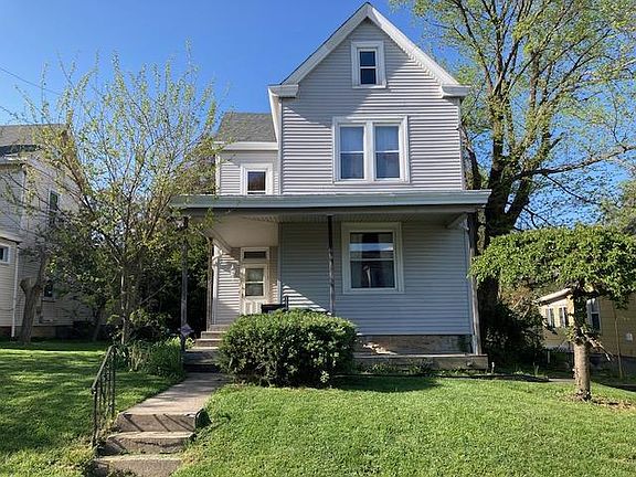 3rd image of 3502 Woodbine Ave