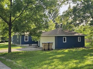 11102 82nd St, Pleasant Prairie, WI 53158