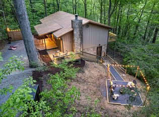 1940 Anderson Way, Sevierville, TN 37876