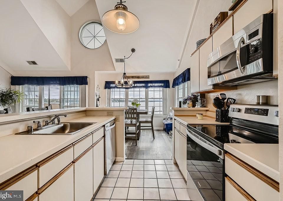 Canvasback Cove 233c Blue Bill Ln Havre De Grace MD Zillow