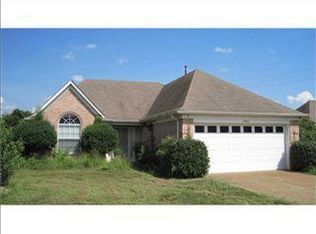 1266 Breezy Valley Dr, Cordova, TN 38018