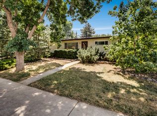 77 Nalani St, Hilo, HI 96720