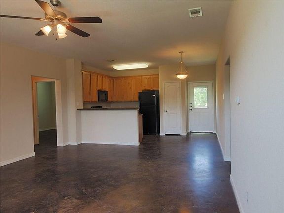 4th image of 148 Flat Creek Dr