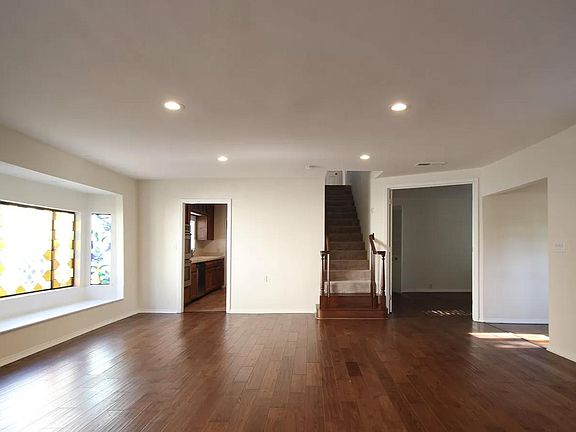 4th image of 660 Westminster Dr