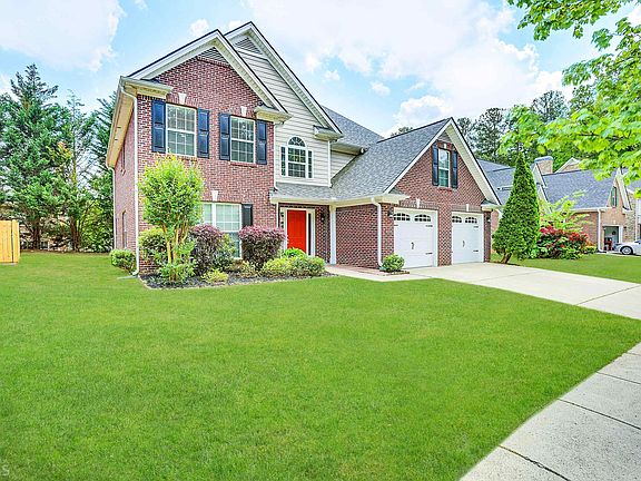 2nd image of 1450 Highland Oaks Way