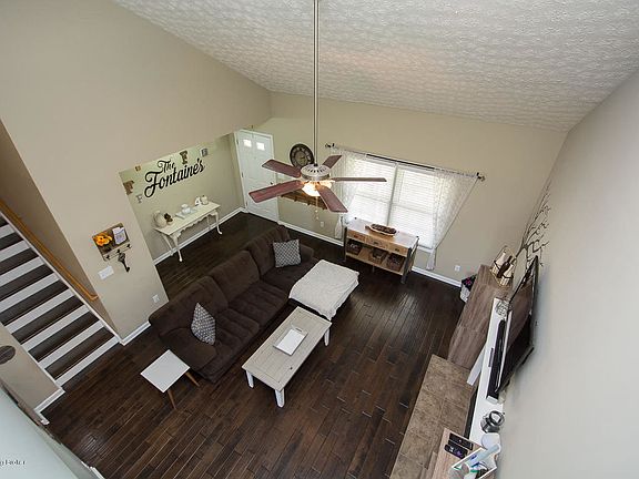 5th image of 406 Frostwood Rd