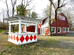 47 Old Post Rd, Ghent, NY 12075