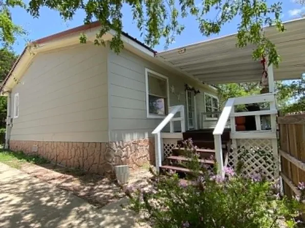 112 Serenity Ln, Kerrville, TX 78028