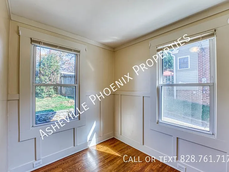 8 Enka Oak St — Photo 9