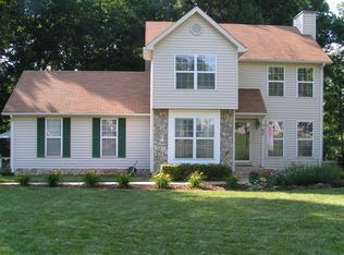 626 Logan Ln, Liberty, NC 27298