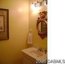 3rd image of 29 Terry Cir