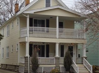 18254 Sloane Ave, Lakewood, OH