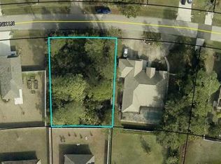 10 Phoenix Ln, Palm Coast, FL 32164