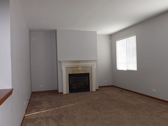 3rd image of 39767 Torry Ln