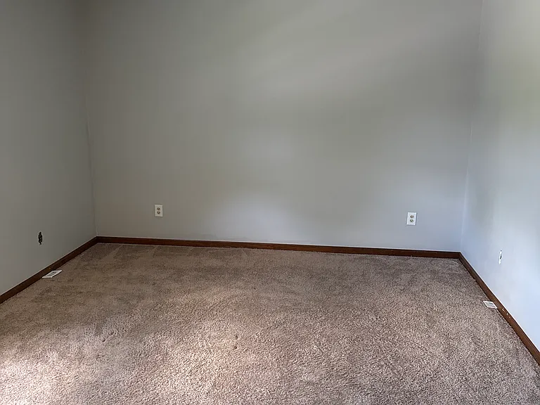 7563 Toweron Ln — Photo 7