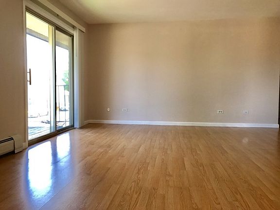 3rd image of 706 Marilyn Ave APT 205
