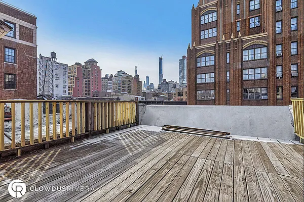 Rented by Cooper & Cooper Real Estate | media 16