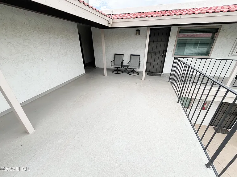 100 Mulberry Ave #206 — Photo 11