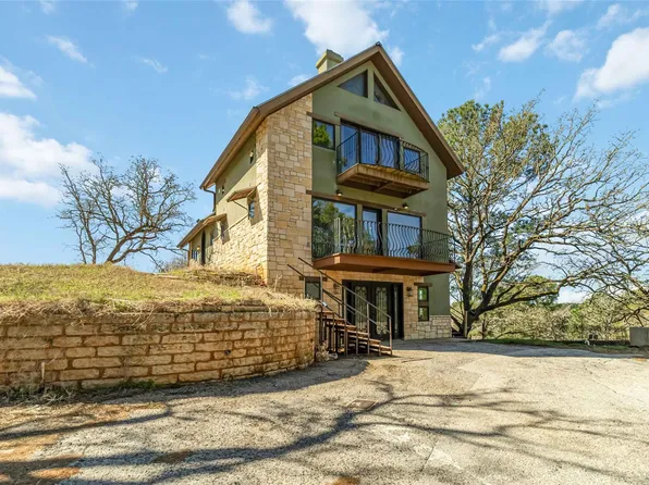 128 S Kaupo Dr, Bastrop, TX 78602