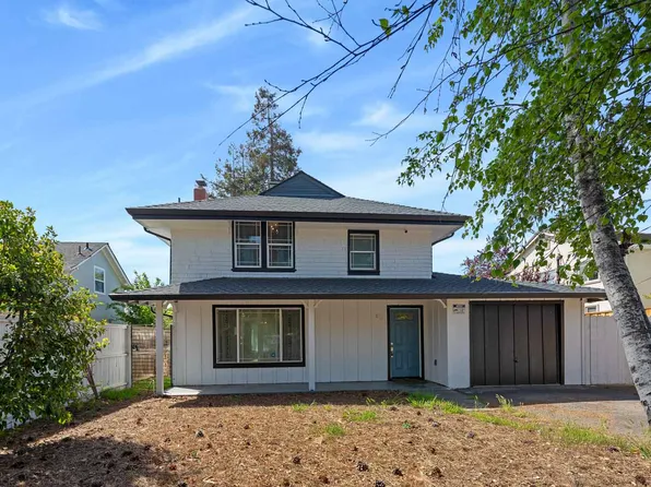 846 Runnymede St, East Palo Alto, CA 94303